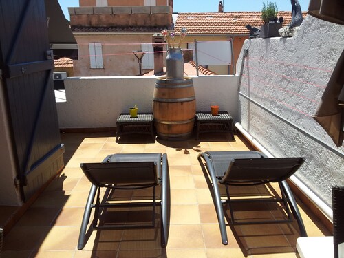 MELANIE'S LITTLE HOUSE 30M FROM THE SEA