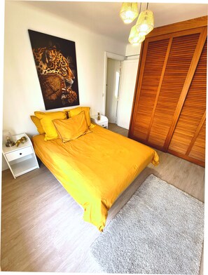 1 bedroom, iron/ironing board, free WiFi, bed sheets