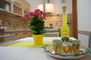 Dining - Tonia House (Praiano)