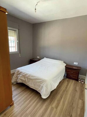 6 間睡房、熨斗/熨衫板、免費 Wi-Fi、床單