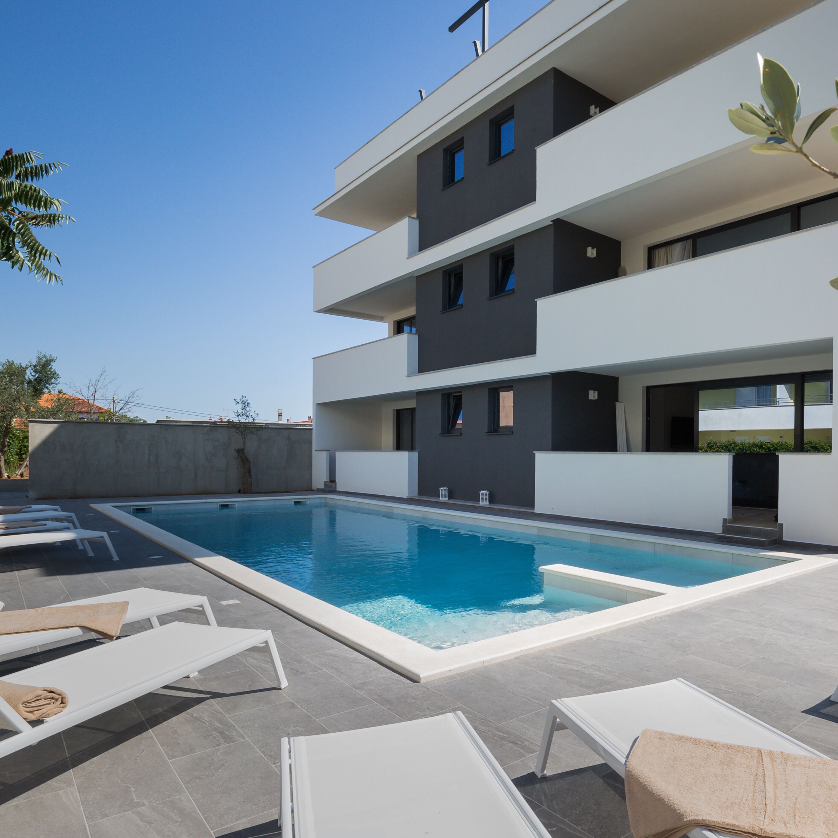 Seasonal outdoor pool