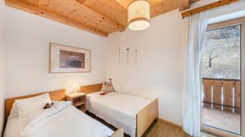 2 soverom, wi-fi (inkludert) og sengetøy