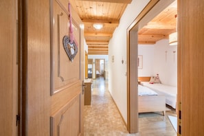 2 chambres, accès au Wi-Fi (inclus), literie fournie