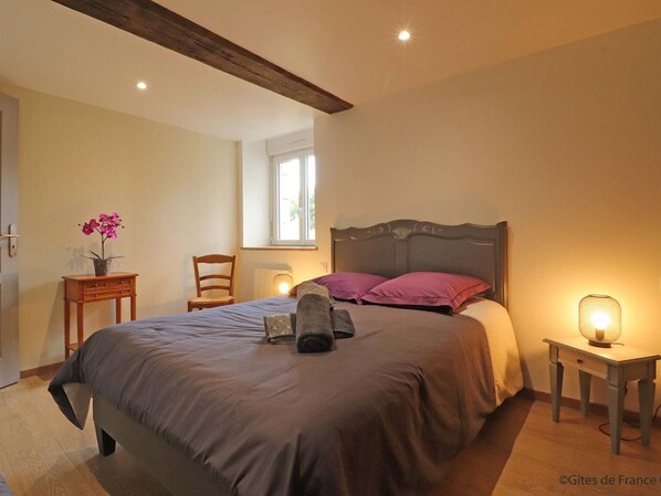 2 bedrooms, free WiFi