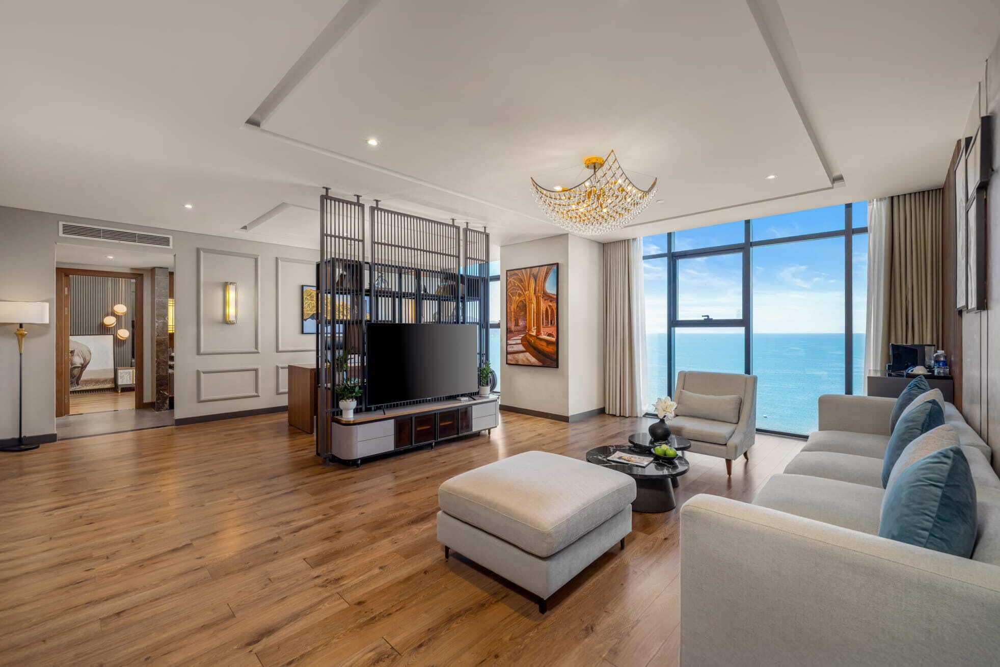 Suite Studio Signature