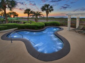 Indoor pool, outdoor pool - Ocean FRONT Villa in a Relaxed and Inviting Resort Setting (Hilton Head Island)
