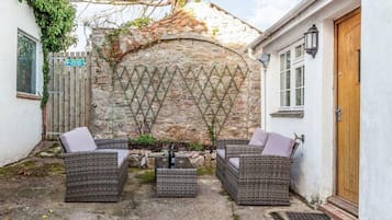 Villa | Terrace/patio