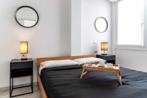 [MAISON LEBON 5 ★] Modern & elegant! Metro 1min