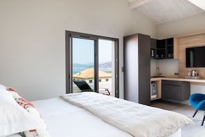 Panoramic Room (Mistrale) - La Résidence Santa Maria (L'Île-Rousse)