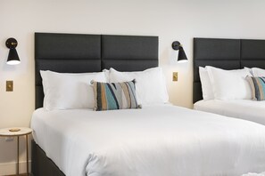 1 bedroom, free WiFi, bed sheets - Summit Lofts, Mt Shasta, 2 Queen Beds #209 (Mt Shasta)
