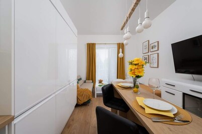 Stylish Studio with Balcony | Close to Hydropolis and Zoo