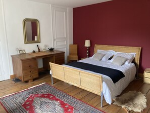 4 bedrooms, iron/ironing board, free WiFi - Petite Source, Art Deco house near the beach (Varengeville-sur-Mer)