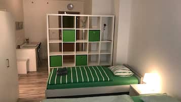 3 bedrooms, iron/ironing board, free WiFi, bed sheets