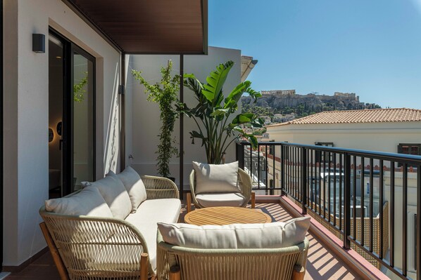 Deluxe Double Room | Terrace/patio - Parea Athens (Athens)