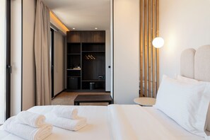Deluxe-Studiosuite | Hochwertige Bettwaren, Pillowtop-Betten, Minibar, schallisolierte Zimmer