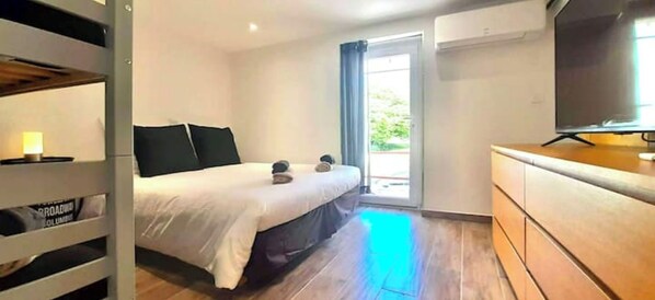 1 Schlafzimmer, Bügeleisen/Bügelbrett, kostenloses WLAN, Bettwäsche