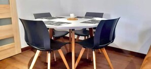 تناول الطعام