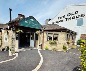 واجهة المنشأة