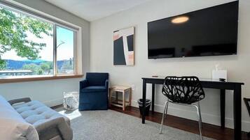 電視、Netflix、Hulu、串流服務