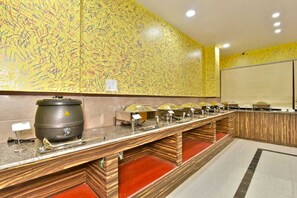 Buffet - Hotel Comfort Court (Dalhousie)