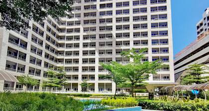 Cozy 1BR Studio: Pool, Balcony, Near Airport and Hotspots.