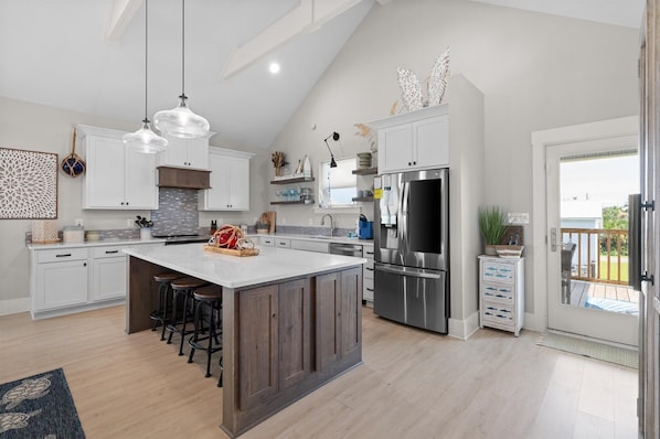 Fridge, microwave, stovetop, dishwasher - Cast Away - Gulf View, Beautiful Home, Short Walk to Beach! (Dauphin Island)