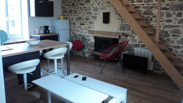 Unclassified image, 1 of 6, button - Duplex et Jardin (Saint-Malo)