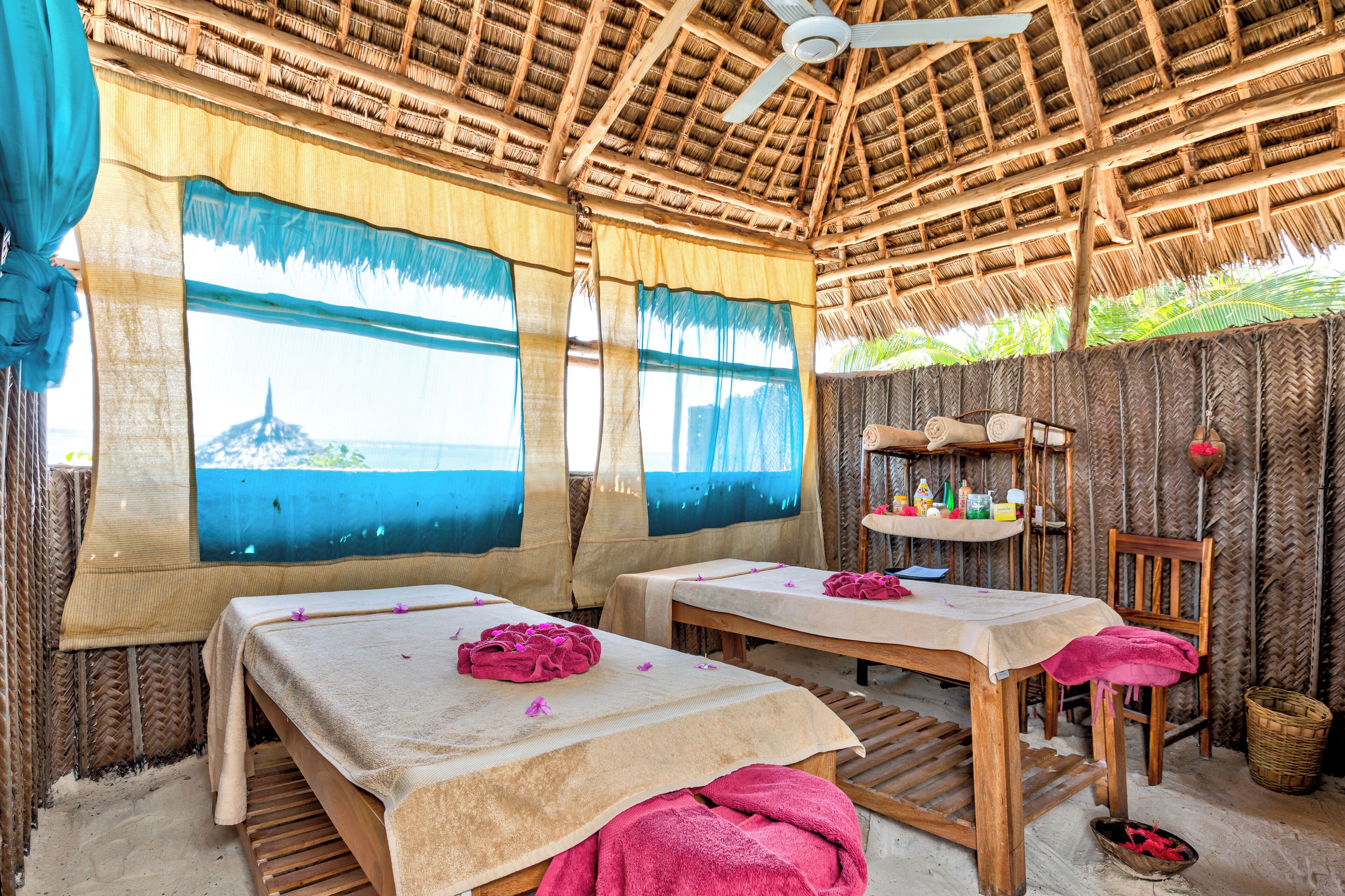 Salas para tratamentos a dois, massagens