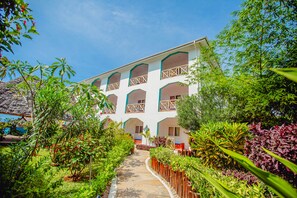 Exterior - AHG Sun Bay Mlilile Beach Hotel (Matemwe)