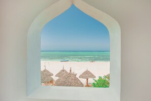 Chambre Classique, 1 chambre, vue partielle sur l'océan, en bord de plage | Vue de la chambre