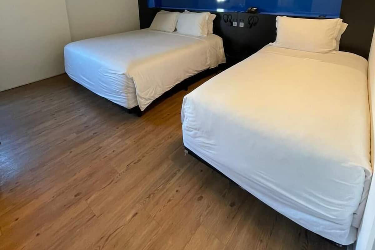 1 chambre, minibar, coffre-fort, décor unique