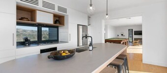 81 Bristow-Smith Goolwa Beach - Linen / WiFi