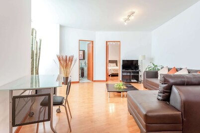 Upscale Polanco | Steps to Metro, Dining & Parks