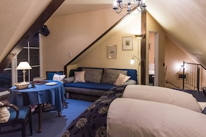 Traditional Suite