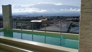 Panoramic Penthouse | Mountain view