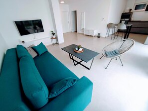 Apartment, Mehrere Betten | Wohnzimmer