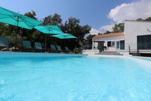 Alberca al aire libre 