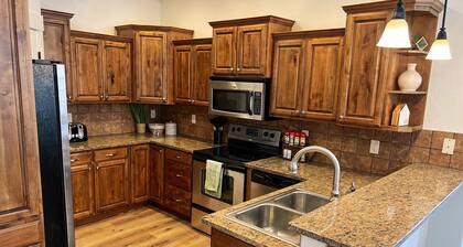 3- bedroom Teton Mountain Retreat