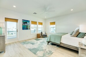 5 bedrooms, iron/ironing board, free WiFi, bed sheets
