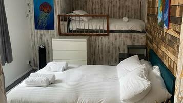 1 bedroom, iron/ironing board, free wired Internet, bed sheets