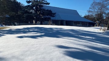 Enceinte de lâhĂ©bergement