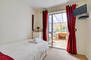 2 Schlafzimmer, Bügeleisen/Bügelbrett, kostenloses WLAN, Bettwäsche