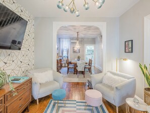 TV connectée, Netflix, Hulu, livres