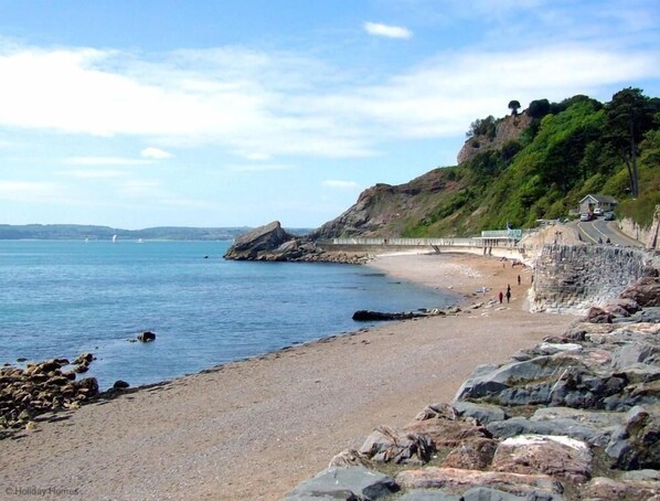 Beach - 3 Bed in Torquay (oc-h28551) (Torquay)