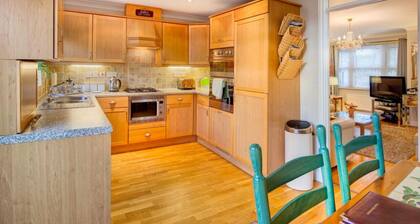Beach Mews - Zwei Schlafzimmer Haus, Schläft 4