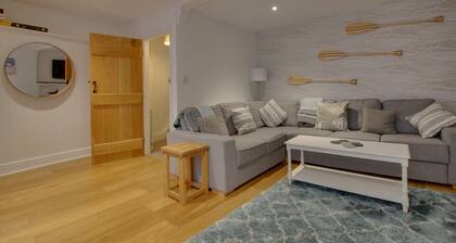 Drum House - Three Bedroom House, Sleeps 6