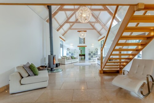 4 Bed in Drewsteignton (oc-bc2408)
