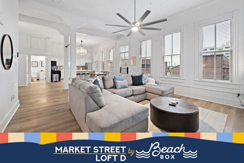 Charming Historic Loft in Downtown Galveston