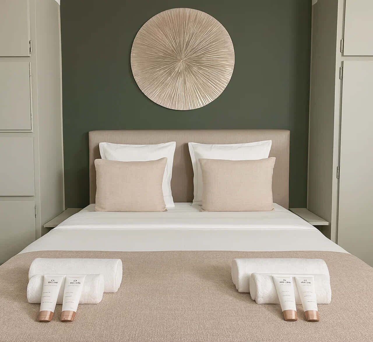 1 slaapkamer, een strijkplank/strijkijzer, reisbedje, wifi