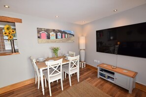 Dining - 2 Bed in Braunton (oc-stabb) (Braunton)